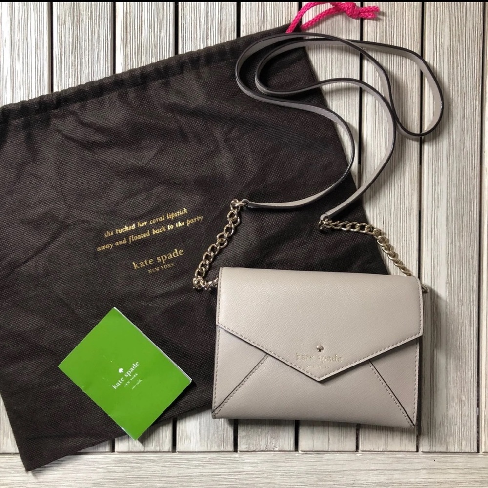 Kate Spade New York Envelope Crossbody clutch